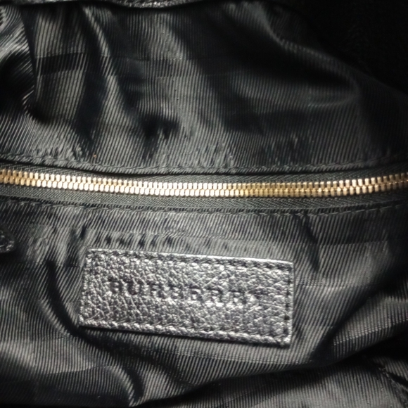 Burberry bags - Picture 14 of 15